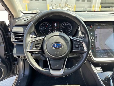 Used 2022 Subaru Outback Premium image 21