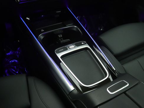 New 2026 Mercedes-Benz GLA 250 4MATIC image 6