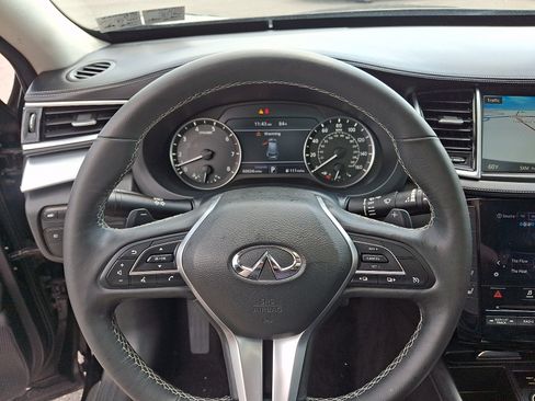 Used 2019 INFINITI QX50 Luxe w/ Navigation Package AWD/4WD image 21