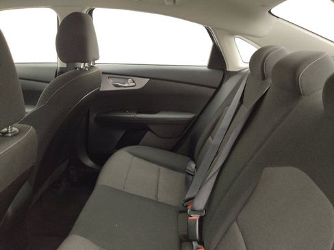 Used 2024 Kia Forte LXS image 18