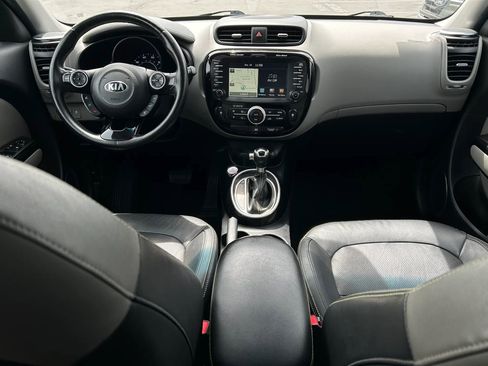 Used 2016 Kia Soul + w/ Primo Package image 18