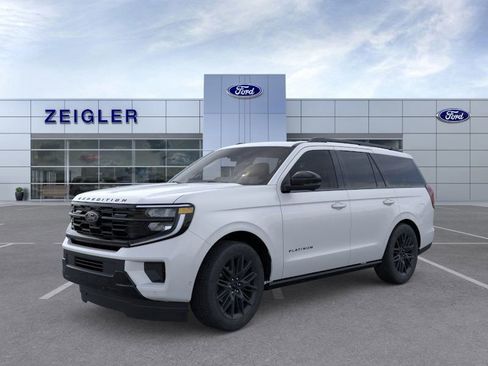 New 2026 Ford Expedition Platinum w/ Stealth Appearance Package AWD/4WD image 9