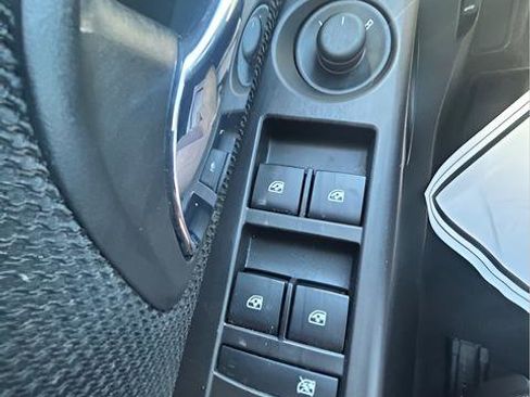 Used 2015 Chevrolet Cruze LT FWD image 22
