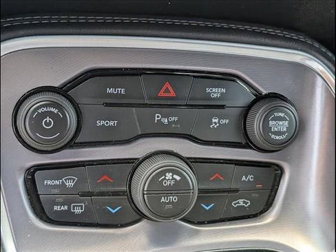 Used 2019 Dodge Challenger R/T RWD image 14