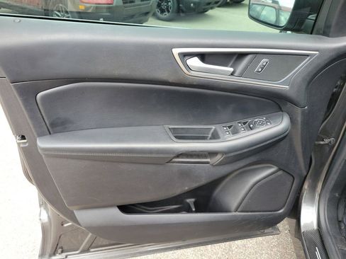 Used 2020 Ford Edge SEL w/ Convenience Package FWD image 15