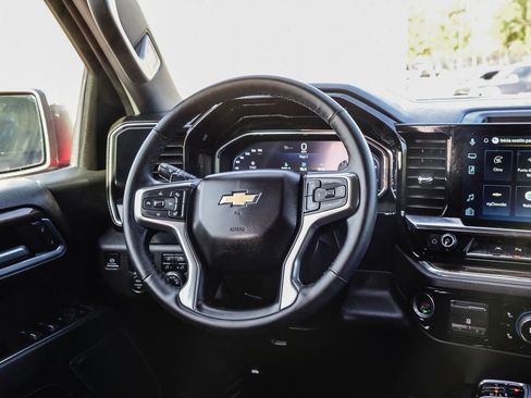 Used 2025 Chevrolet Silverado 1500 LT w/ Safety Package image 18