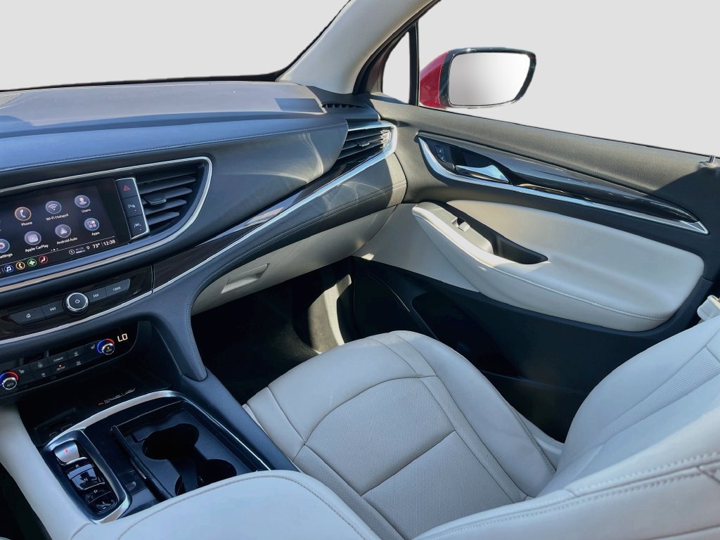 Used 2022 Buick Enclave Essence FWD image 22