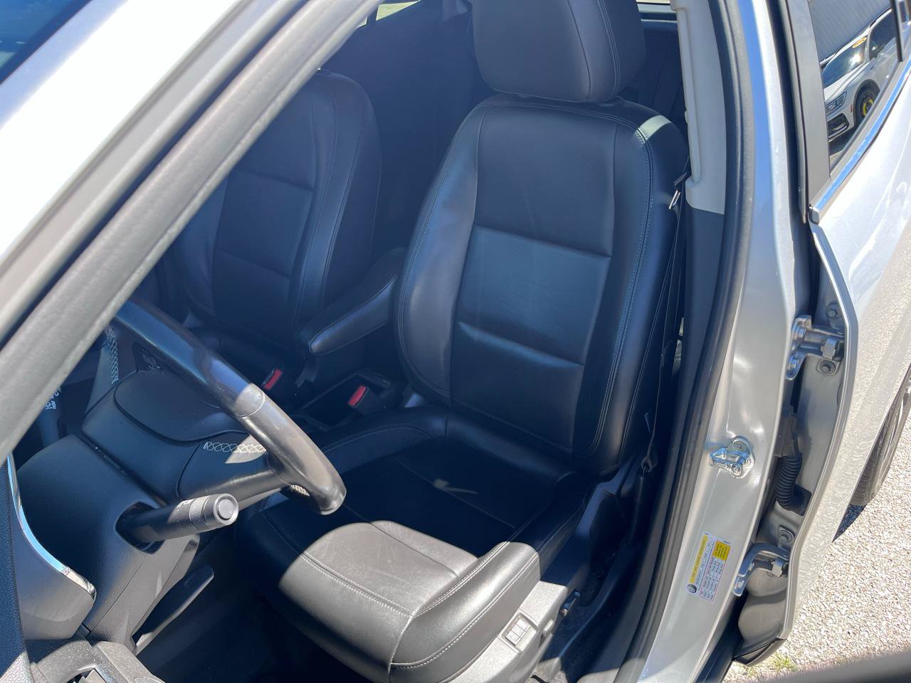 Used 2019 Buick Encore Essence AWD/4WD image 21