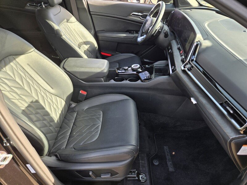Certified 2024 Kia Sportage X-Line Prestige AWD/4WD image 16