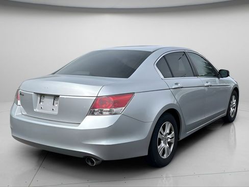 Used 2008 Honda Accord LX-P image 4