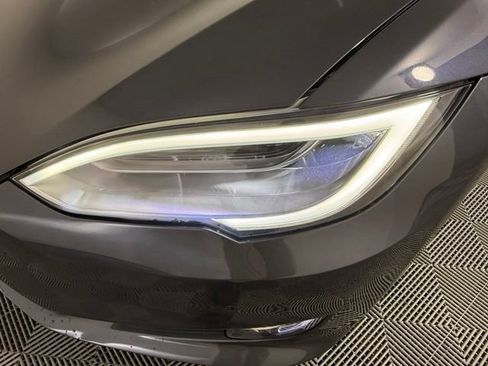 Used 2020 Tesla Model S Long Range Plus AWD/4WD image 11