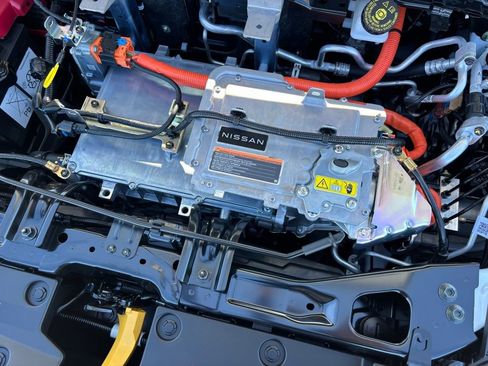 New 2026 Nissan Leaf w/ Floor Mat Package (S+) FWD image 25