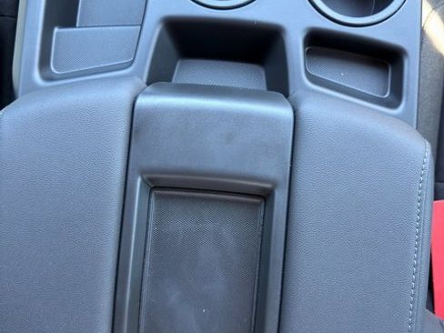 New 2026 GMC Sierra 1500 Elevation image 32