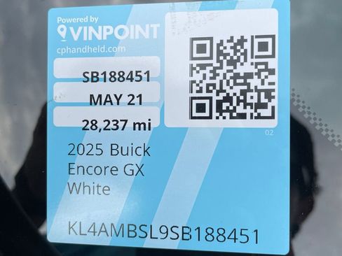 Certified 2025 Buick Encore GX Preferred FWD image 27