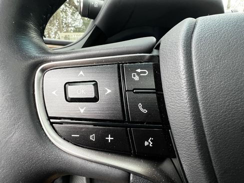 Used 2022 Lexus ES 300h Ultra Luxury image 20