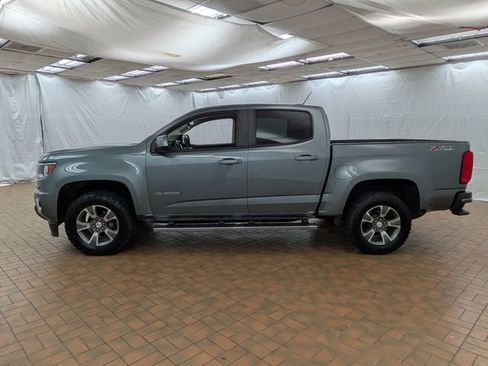 Used 2019 Chevrolet Colorado Z71 AWD/4WD image 4