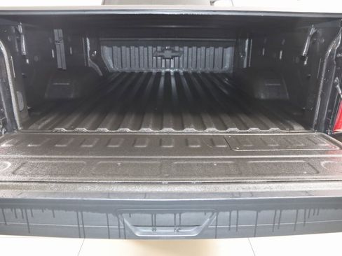 Used 2024 Chevrolet Silverado 2500 LT w/ Midnight Edition image 49