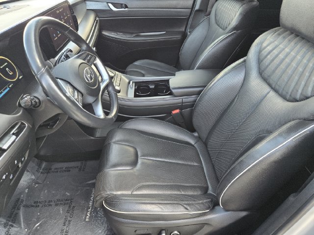 Used 2024 Hyundai Palisade Limited FWD image 13