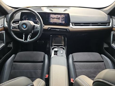Used 2025 BMW X1 xDrive28i w/ Technology Package AWD/4WD image 9