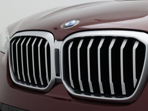 Used 2023 BMW X3 xDrive30i w/ Premium Package AWD/4WD image 11