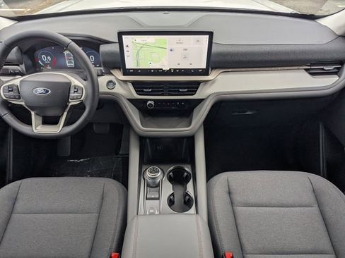 New 2026 Ford Explorer Active image 16