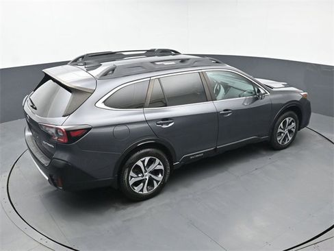 Used 2020 Subaru Outback Limited image 45