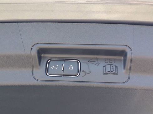 New 2026 Ford Explorer Active w/ Active Comfort Package image 14