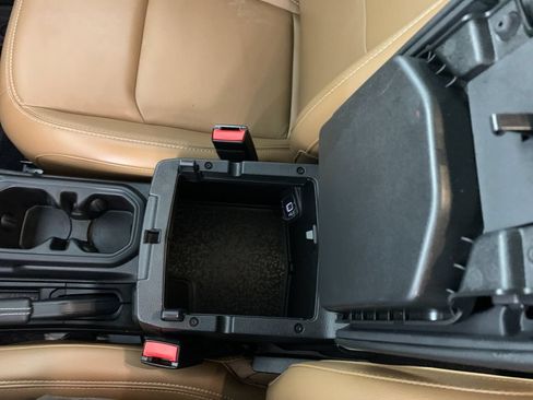 Used 2023 Jeep Wrangler Rubicon w/ LED Lighting Group AWD/4WD image 26