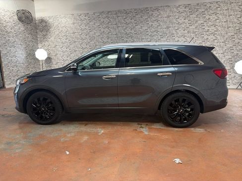 Used 2020 Kia Sorento EX FWD image 4