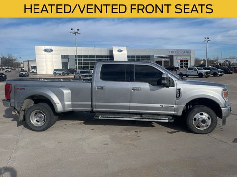 Used 2022 Ford F350 Lariat w/ Lariat Value Package image 8