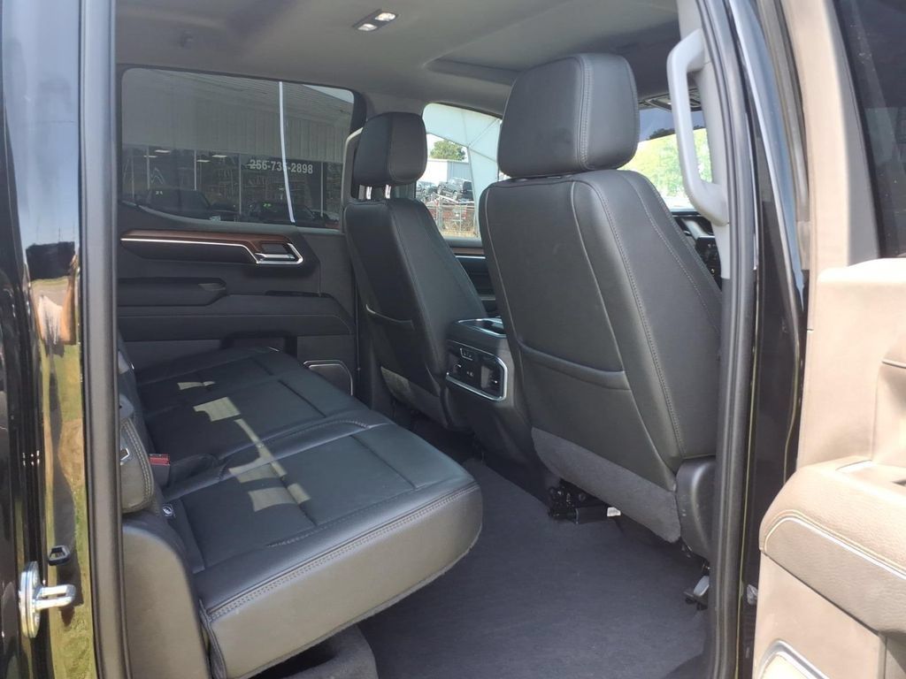 Used 2022 GMC Sierra 1500 Denali AWD/4WD image 14