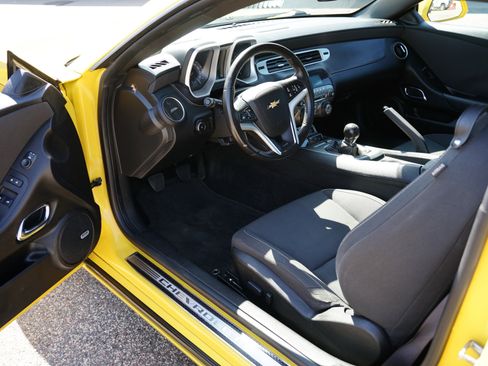 Used 2012 Chevrolet Camaro SS w/ Rear Vision Package image 12