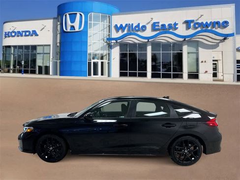 Certified 2025 Honda Civic Sport image 5