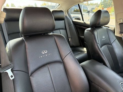 Used 2013 INFINITI G37 x Sedan w/ Premium Pkg AWD/4WD image 17