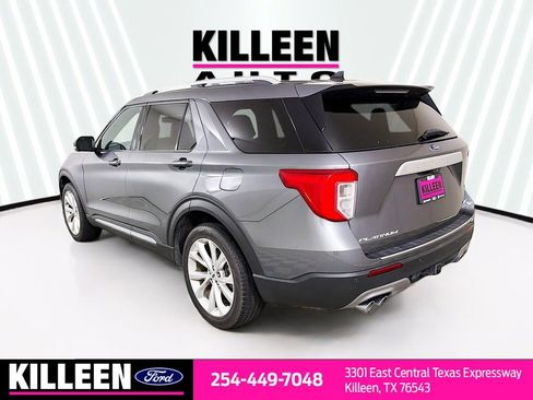 Used 2023 Ford Explorer Platinum w/ Technology Package AWD/4WD image 6