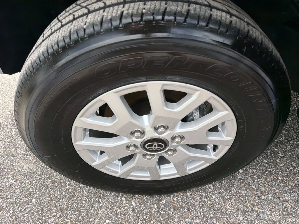 Used 2025 Toyota Tacoma SR5 RWD image 24