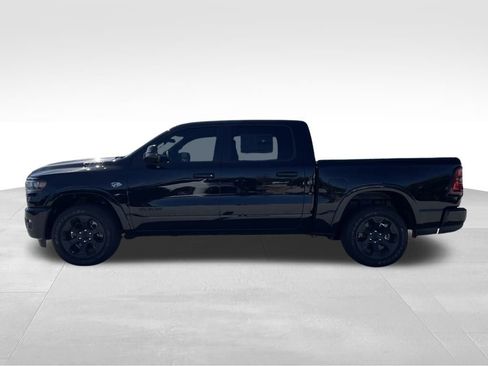 New 2026 RAM 1500 4x4 Crew Cab image 8