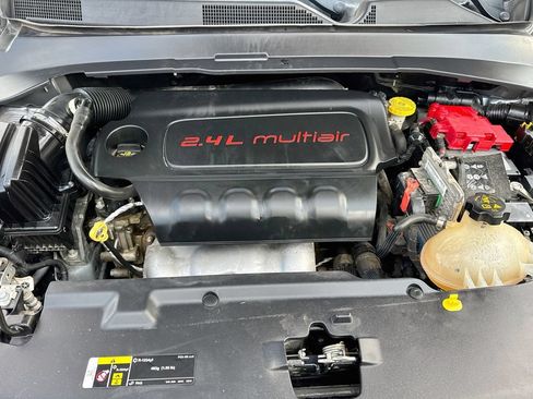 Used 2019 Jeep Compass Trailhawk AWD/4WD image 36