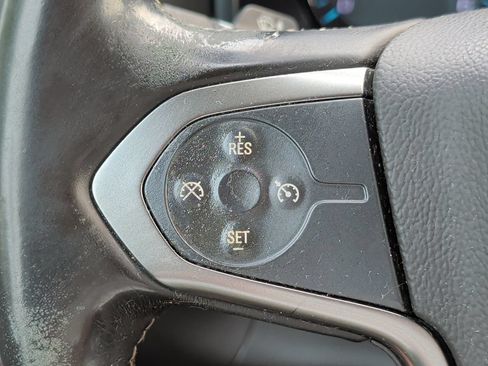 Used 2018 Chevrolet Silverado 1500 LT w/ All Star Edition AWD/4WD image 12