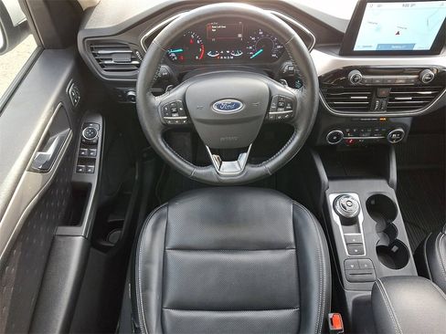 Certified 2020 Ford Escape SEL image 12