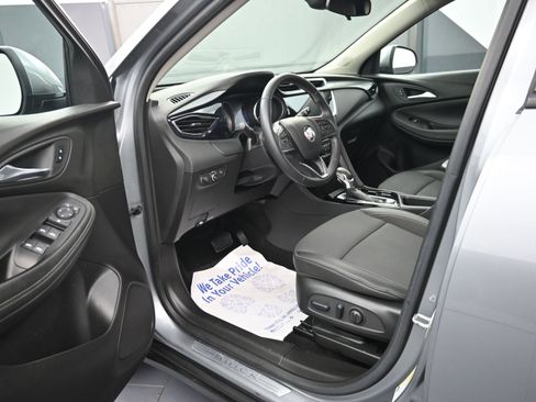 Certified 2023 Buick Encore GX Preferred w/ Cold Weather Comfort Package AWD/4WD image 9