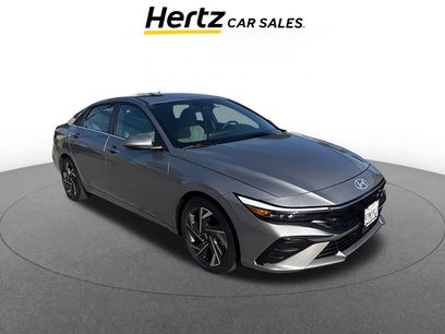 Used 2025 Hyundai Elantra Limited