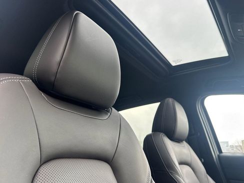 Certified 2025 MAZDA CX-5 Signature image 19