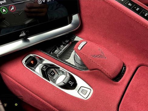 Used 2021 Chevrolet Corvette Stingray Premium Cpe w/ Z51 Performance Package image 16