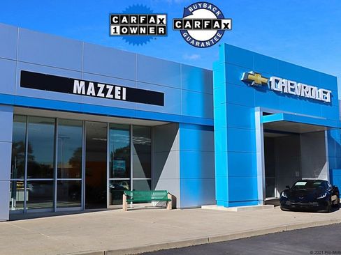 Used 2025 GMC Yukon Elevation image 44