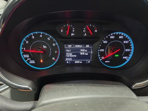 Used 2018 Chevrolet Malibu LT w/ LPO, Convenience Package 2 FWD image 7