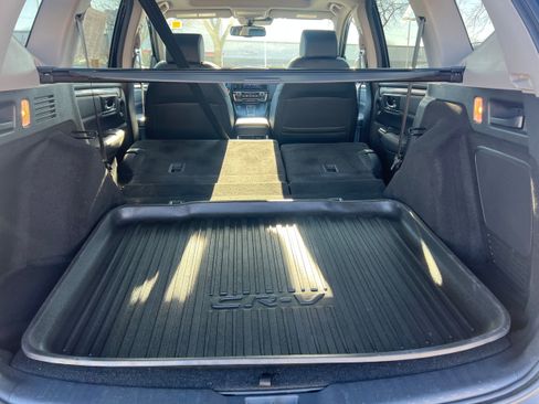 Used 2022 Honda CR-V Touring image 12