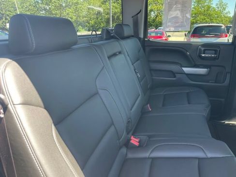 Used 2017 Chevrolet Silverado 1500 LT w/ True North Edition AWD/4WD image 33