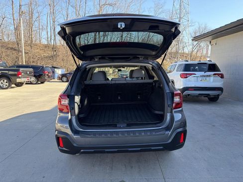 Used 2019 Subaru Outback 2.5i AWD/4WD image 23