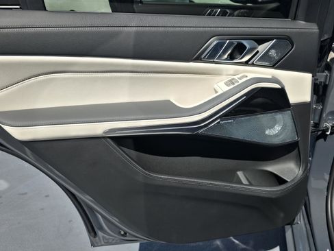 New 2026 BMW ALPINA XB7 AWD/4WD image 10